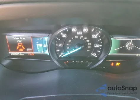 2016 Ford Explorer Xlt z USA, uszkodzony, nr VIN 1FM5K8D80GGB59838